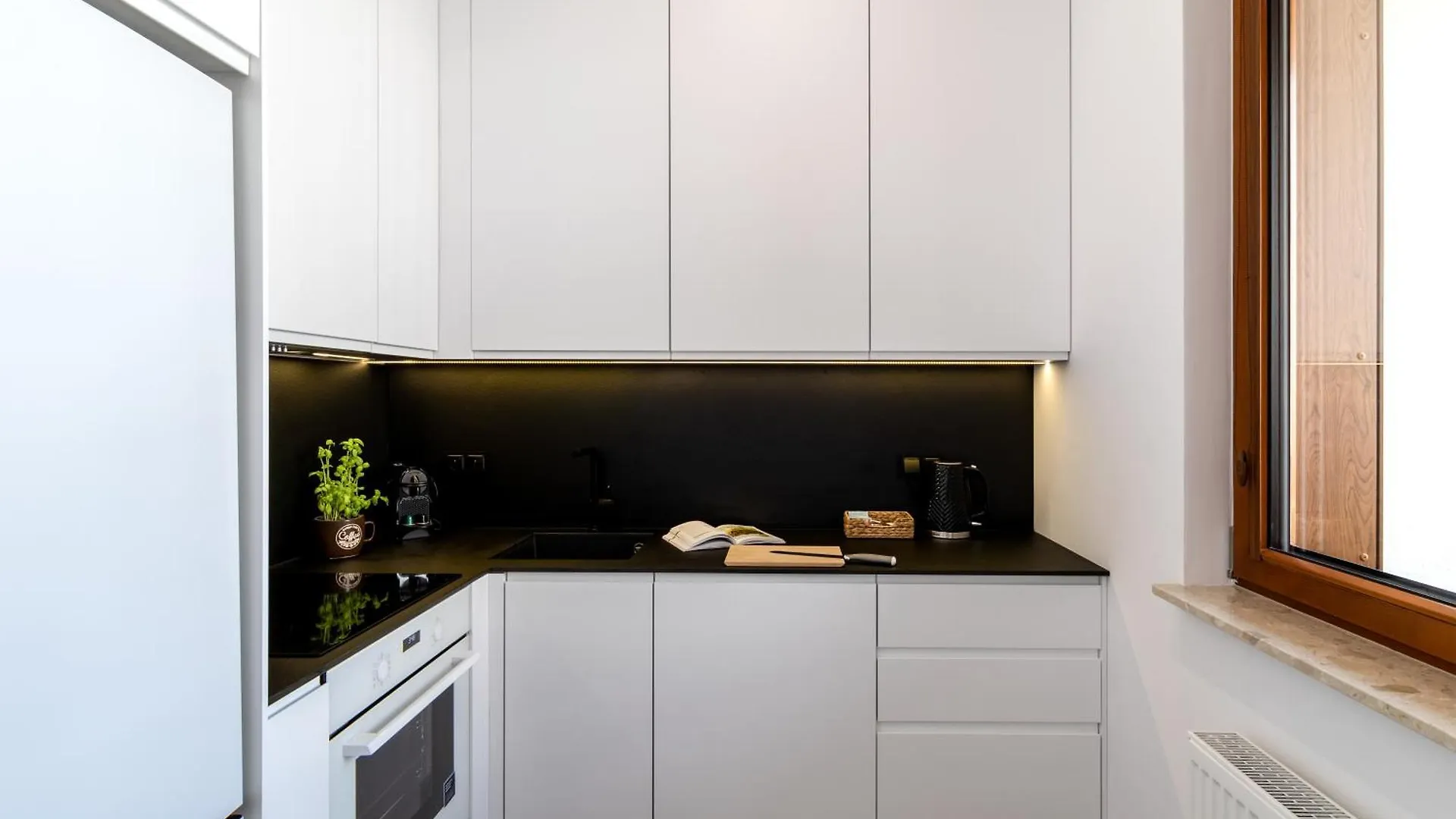 公寓 Bright And Cozy Studio In The Business Center Zdziechowskiego 华沙