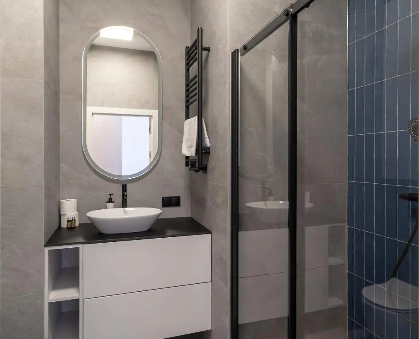 公寓 Bright And Cozy Studio In The Business Center Zdziechowskiego 华沙 波兰