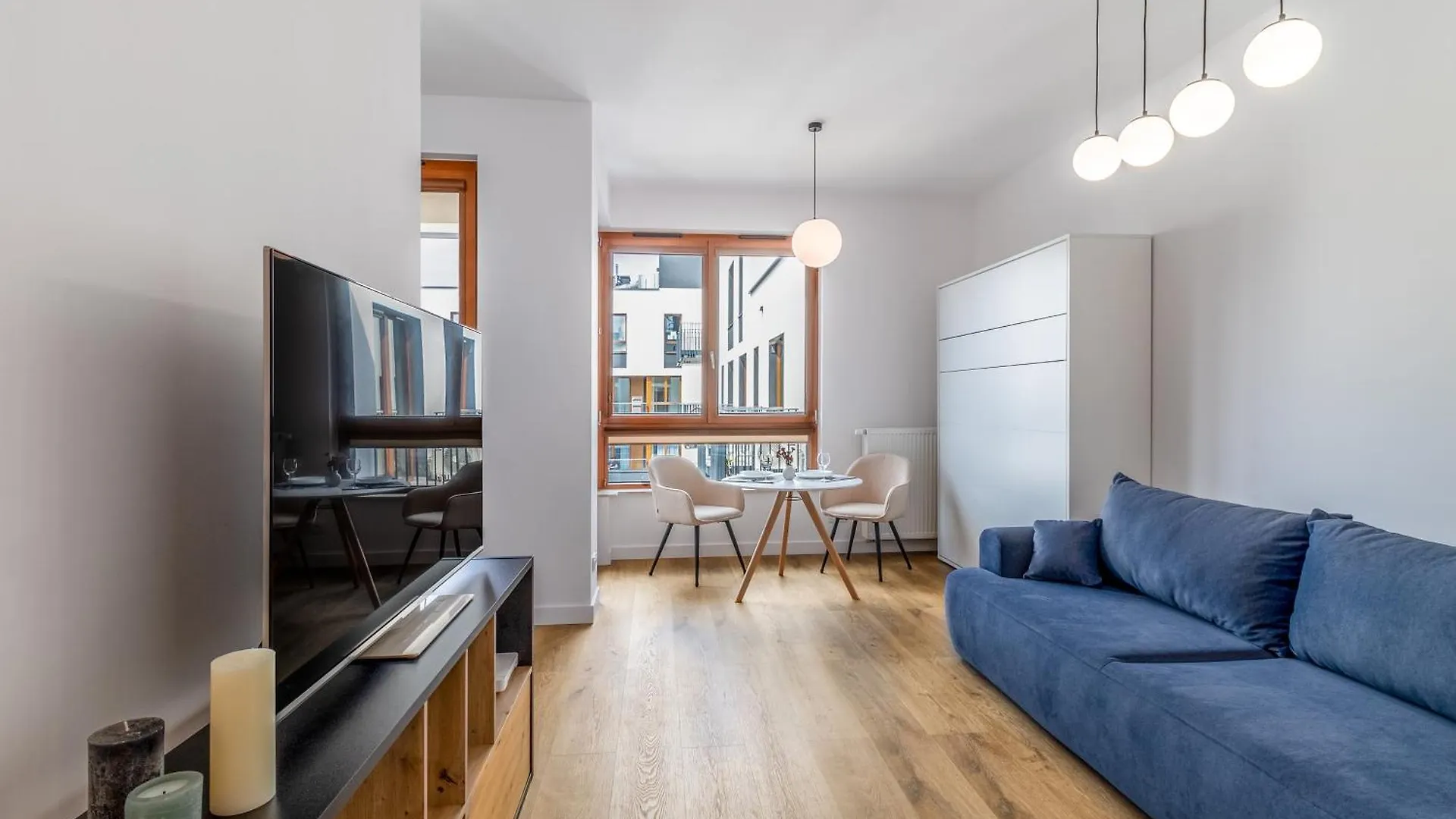 公寓 Bright And Cozy Studio In The Business Center Zdziechowskiego 华沙 波兰